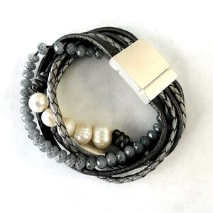 Beaded bracelet
